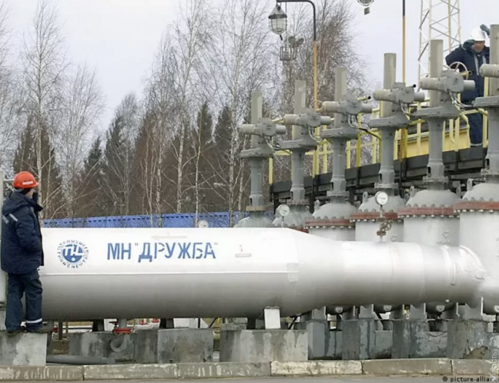 Казахстан готов увеличить экспорт по нефтепроводу «Дружба» в случае необходимости – Акчулаков