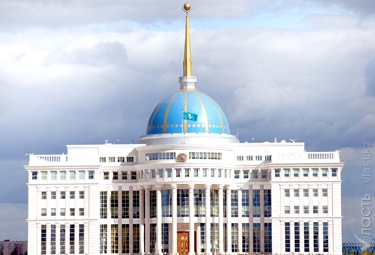 Президент поздравил Ассамблею народа Казахстана с 20-летием