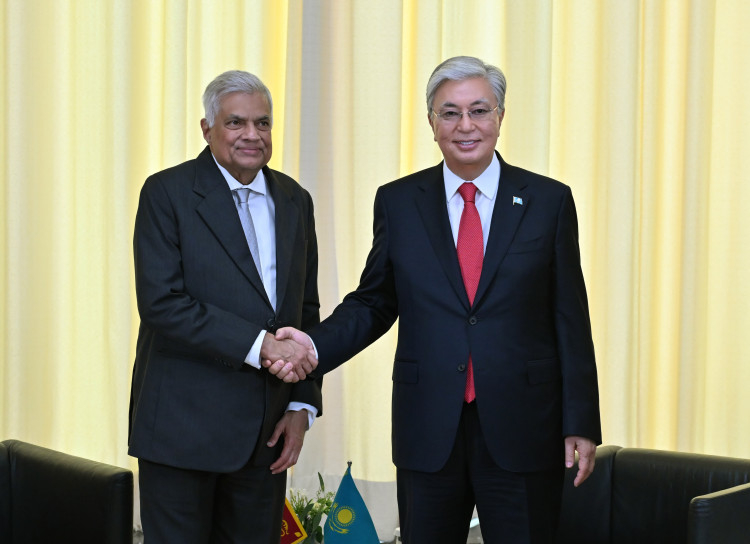 Токаев обсудил с президентом Шри-Ланки облегчение визового режима и открытие прямого авиасообщения 
