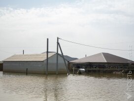 Порядка 8,6 тыс. домов в Казахстане не подлежат восстановлению после паводков – Минпромышленности