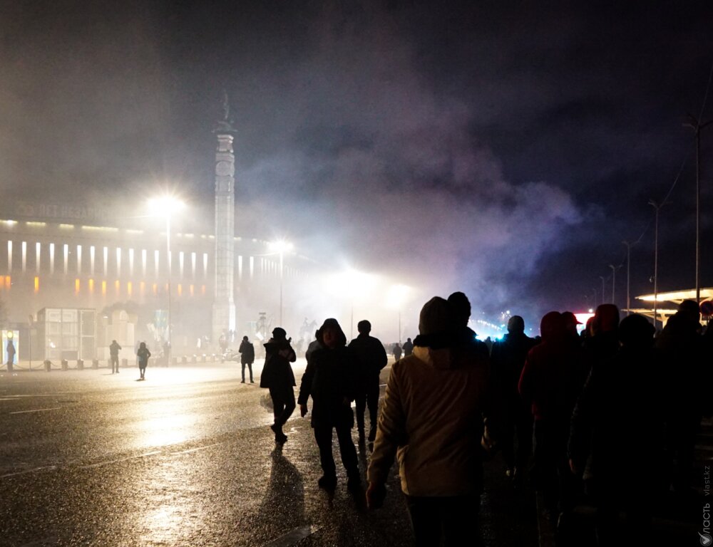 Анамның нашар бағалары үшін мұғалімдермен жыныстық қатынас