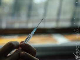 Борис Каральник, иммунолог: «Родители, отказывающиеся от вакцинации своих детей, нарушают их право на здоровье и жизнь»