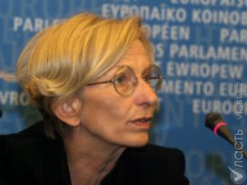 Глава МИД Италии назвала неприемлемым поведение посла Казахстана