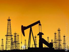 Казахстан ждет роста добычи нефти, верит в гигантов нефтедобычи 