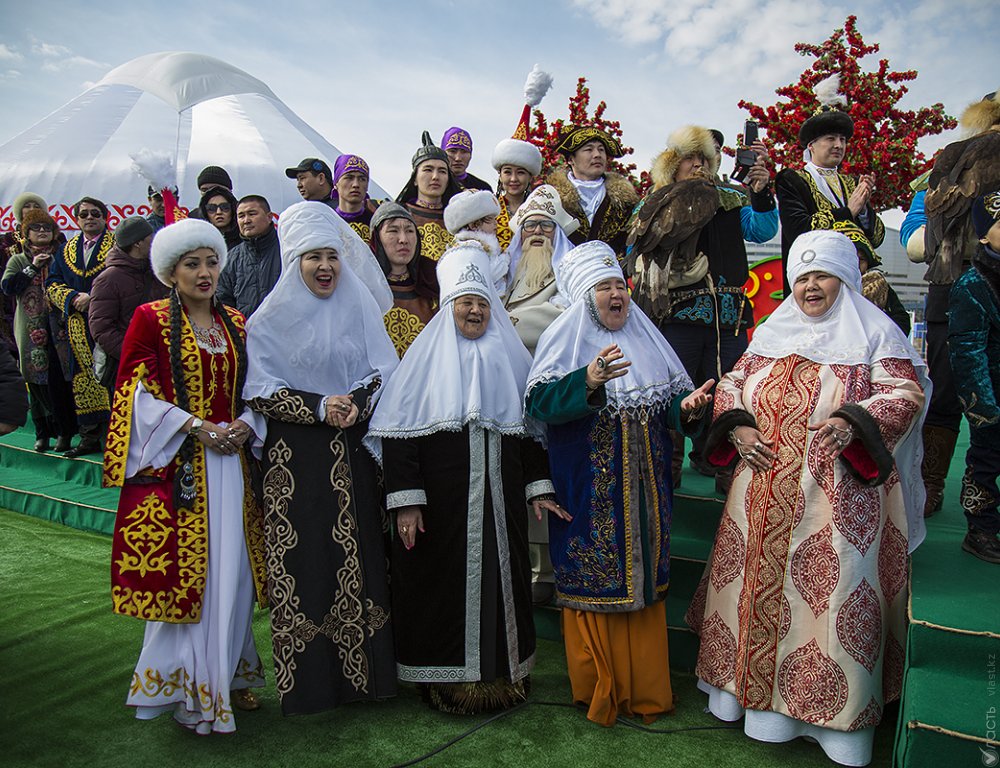 Празднование Наурыза и военный парад на 9 мая отменили в Казахстане