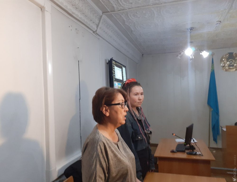 Суд оштрафовал феминистку Арину Осиновскую на 66 тыс. тенге
