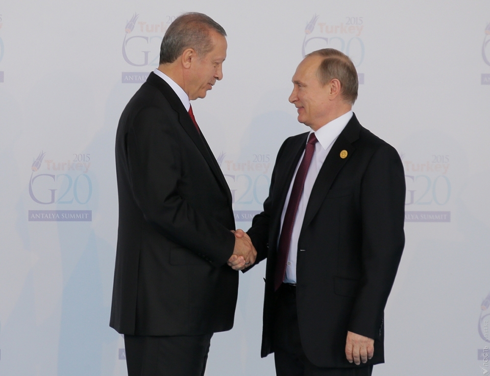 ​Путин получил от президента Турции письмо с извинениями за сбитый военный самолет в Сирии