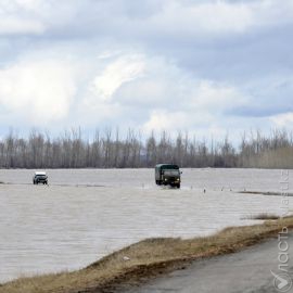 В Акмолинской области прорвало дамбу 