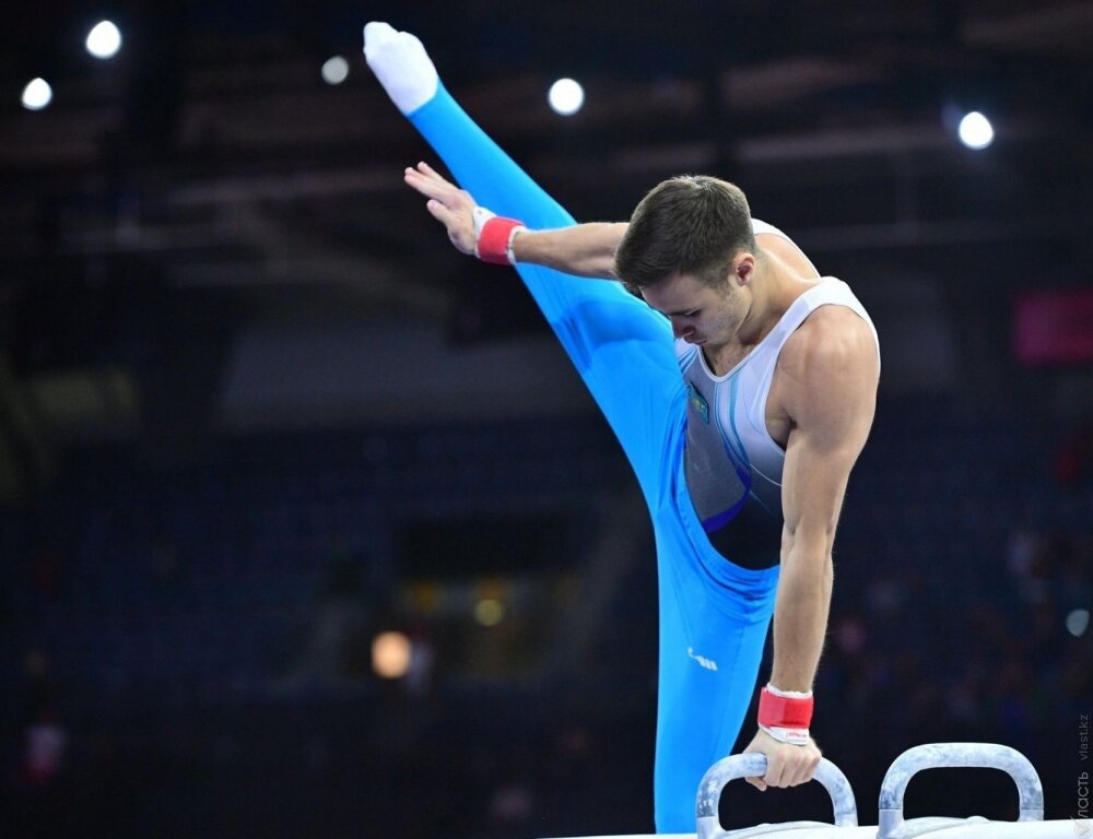 
Казахстанский гимнаст Нариман Курбанов завоевал серебряную медаль Олимпиады в Париже 