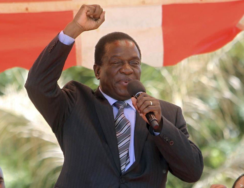 В Зимбабве вступил в должность новый президент 