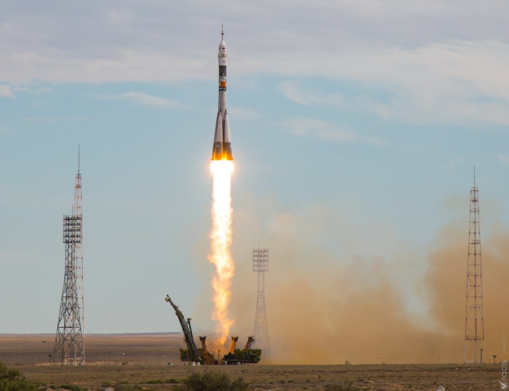Казахстан запустит два спутника на ракете Falcon 9 из Калифорнии