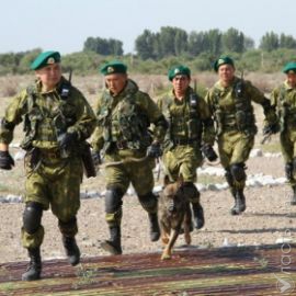 Казахстан и Туркменистан будут совместно защищать границы от талибов
