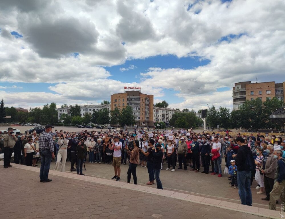 
В Степногорске экоактивиста оштрафовали за протест