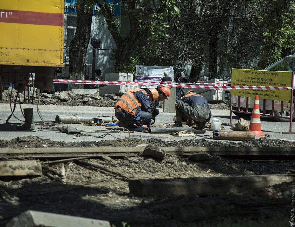  В Алматы отремонтируют 157 улиц и демонтируют 15,7 км трамвайных путей