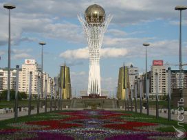 Казахстан ратифицировал соглашение с Великобританией о транзите военного груза 