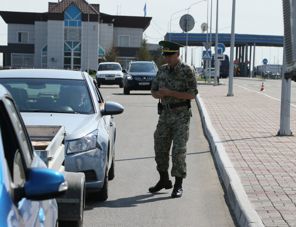 Россия снимет ограничения на пересечение сухопутной границы с Казахстаном