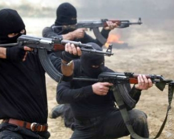 Двое казахстанцев осуждены за террористическую деятельность в Сирии