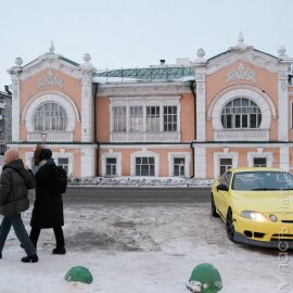 На севере, востоке и в центре Казахстана продолжает сокращаться население 