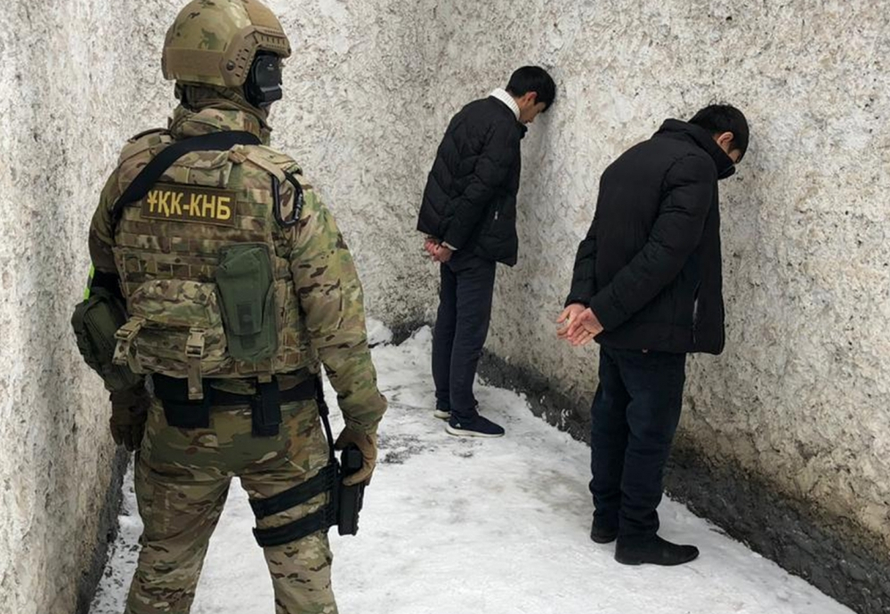В Алматы задержали подозреваемых в подготовке терактов