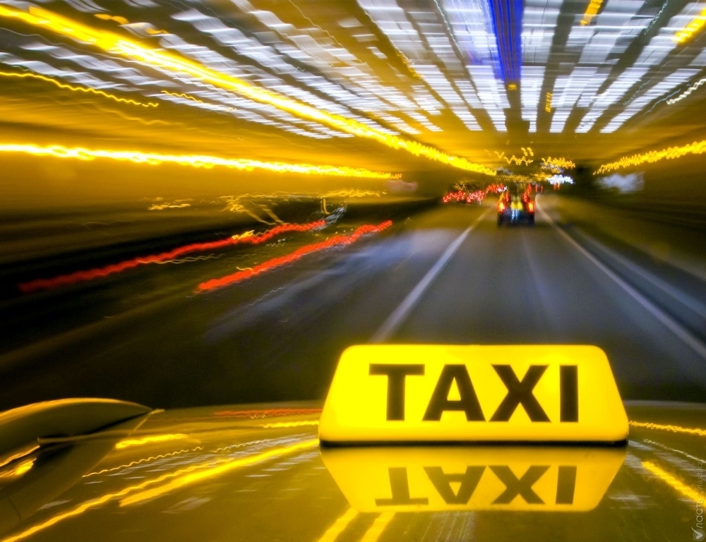 «Исправим это, а?» - создать единые службы такси в крупных городах страны поручил президент