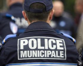 Во Франции полиция провела штурмы зданий с заложниками, все террористы убиты