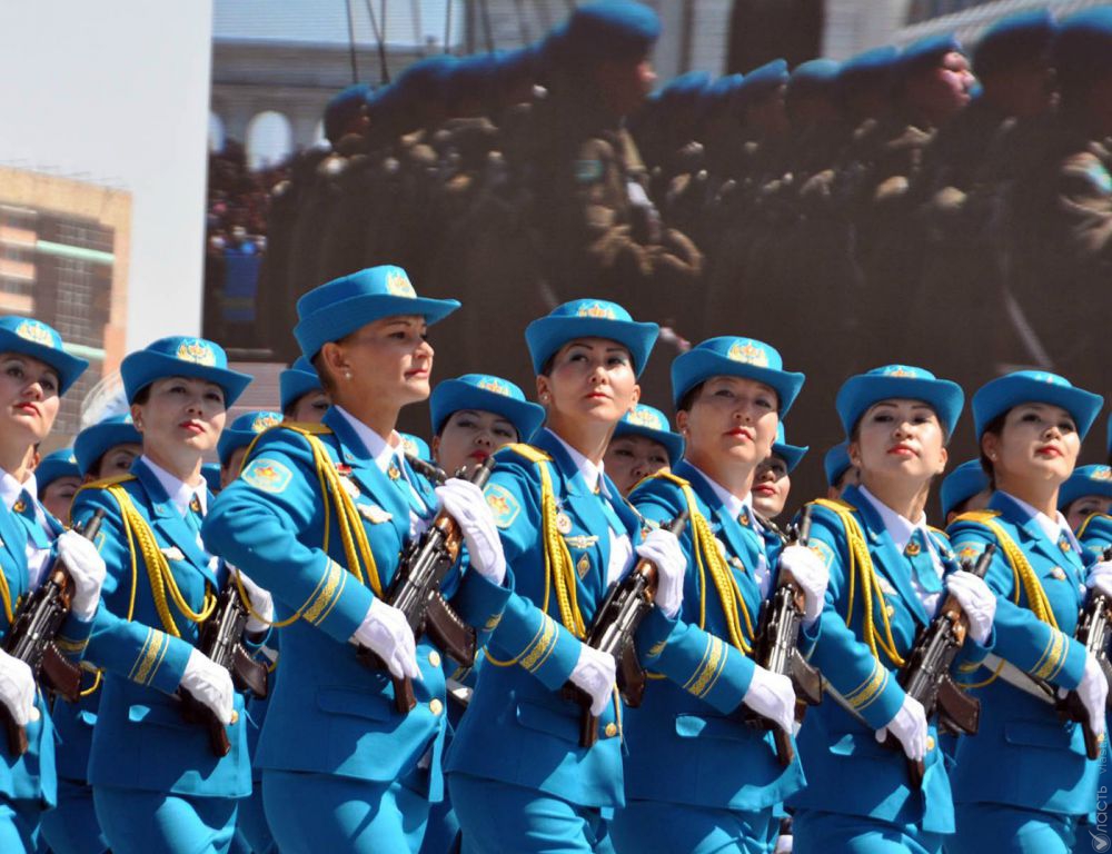В&nbsp;Астане прошел военный парад в&nbsp;честь Дня защитника отечества