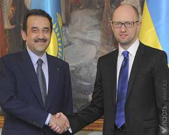 Украина заинтересована в сотрудничестве с Казахстаном &mdash; Яценюк