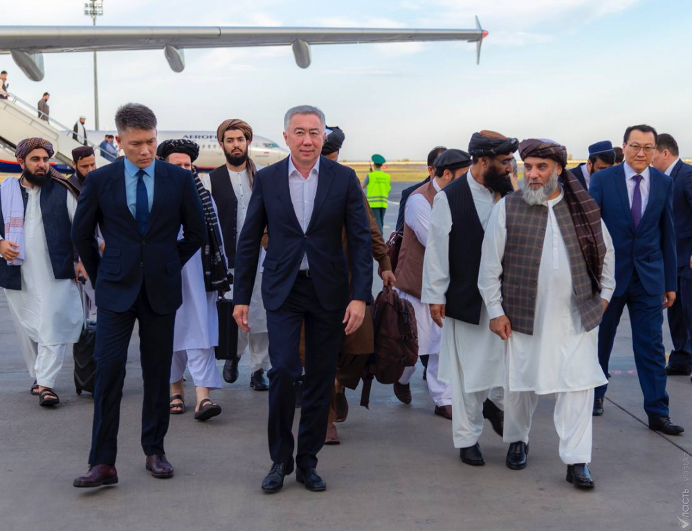 Казахстан намерен экспортировать товары в Афганистан по альтернативному маршруту