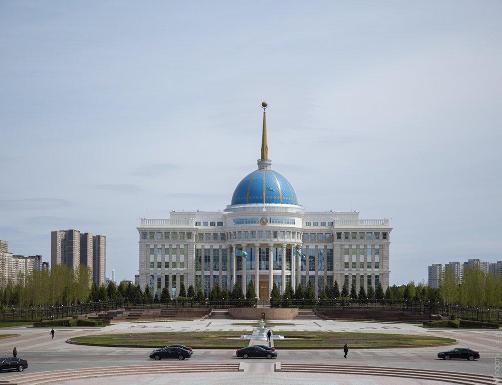 Токаев провел совещание с правительством по вопросам торгово-экономического сотрудничества с Россией