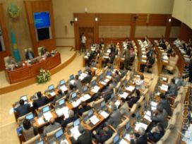 Депутаты требуют от Нацбанка полной информации о деятельности ЕНПФ
