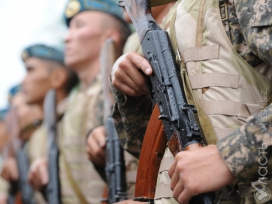 Почти 100 процентов офицеров вооружённых сил Казахстана прошли аттестацию