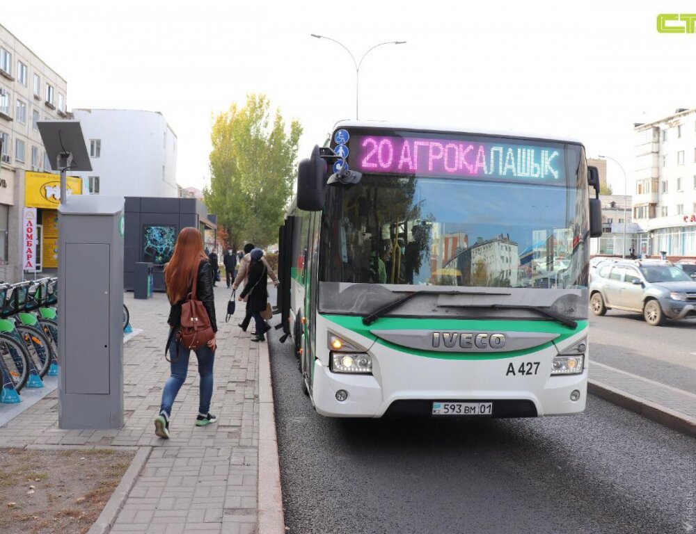 В столице разрешили общественному транспорту работать по воскресеньям