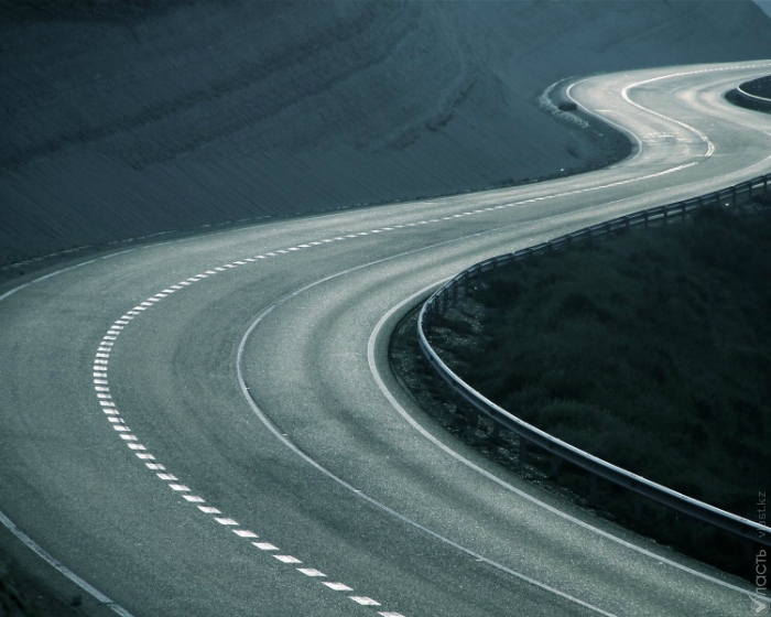 Системы платного проезда внедрят на 7 тыс км дорог, строящихся по программе  «Нурлы жол» - Аналитический интернет-журнал Vласть