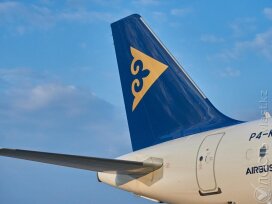 Самолет Air Astana, летевший в Уральск, вернулся в Алматы из-за ухудшения здоровья пассажира 