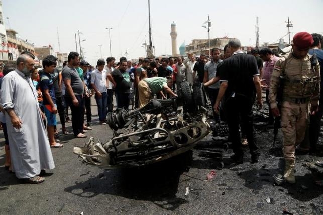 При взрыве на востоке Багдада погибло около 50 человек