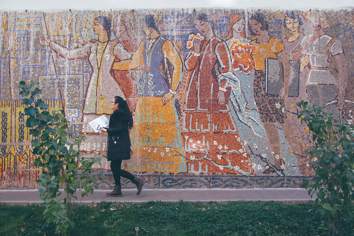 Исчезающие мозаики Алматы