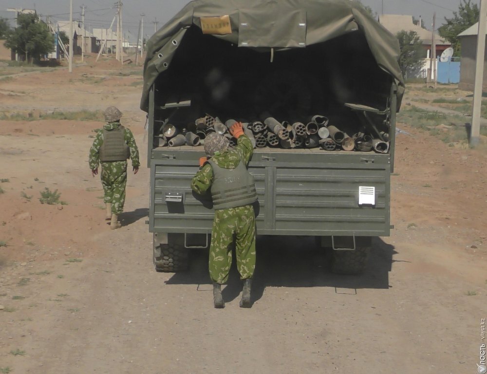 Около 5 лет займет очистка воинской части в Арыси от боеприпасов