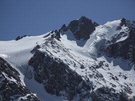 Алматинцев призвали воздержаться от походов в горы из-за возможного схода лавин