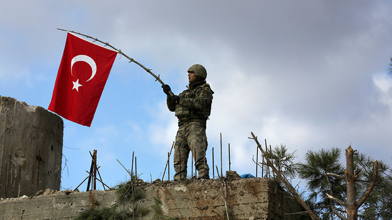 Турция усиливает военную операцию в сирийском Идлибе