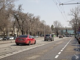Ремонт проспектов Аль-Фараби и Абая в Алматы продлится все лето