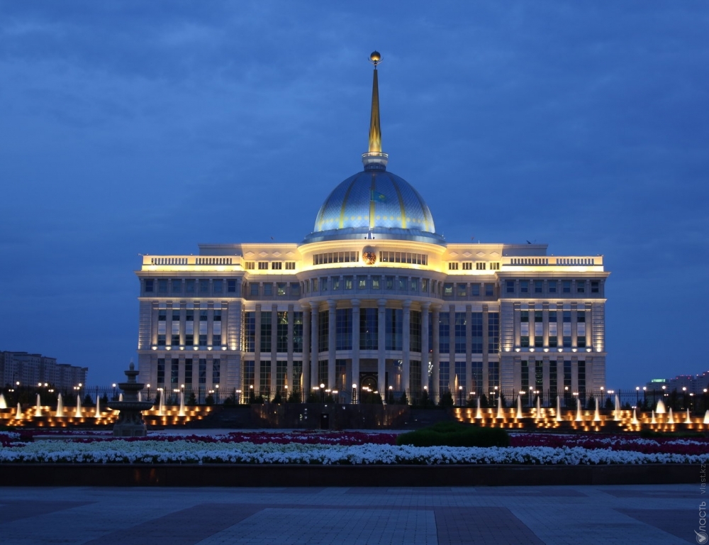 Казахстан пойдет в сторону демократического развития — Назарбаев 