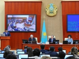 Совместное заседание палат парламента пройдет 23 ноября в Астане
