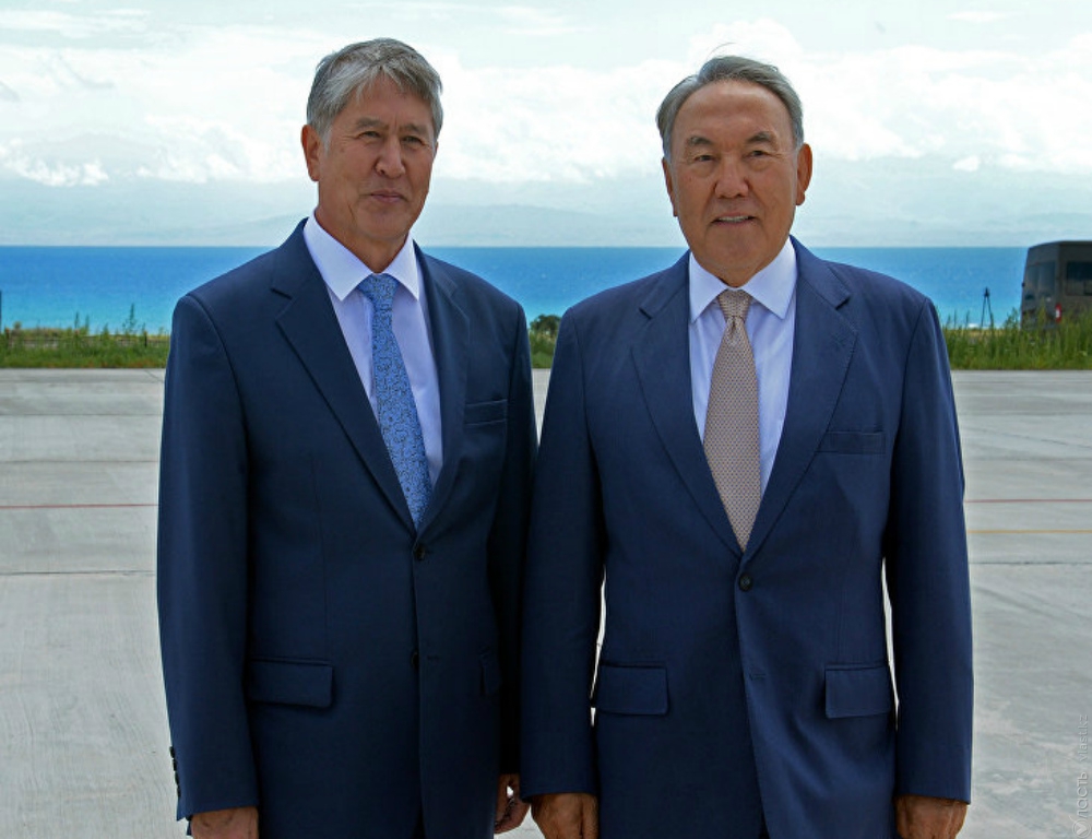 Назарбаев поддержал идею строительства более короткой дороги из Алматы на Иссык-Куль – Атамбаев
