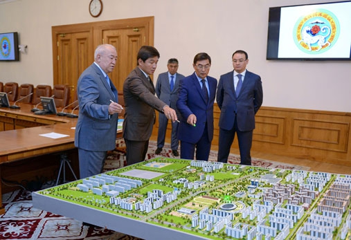 Аким Алматы обозначил первоочередные задачи по развитию Наурызбайского района