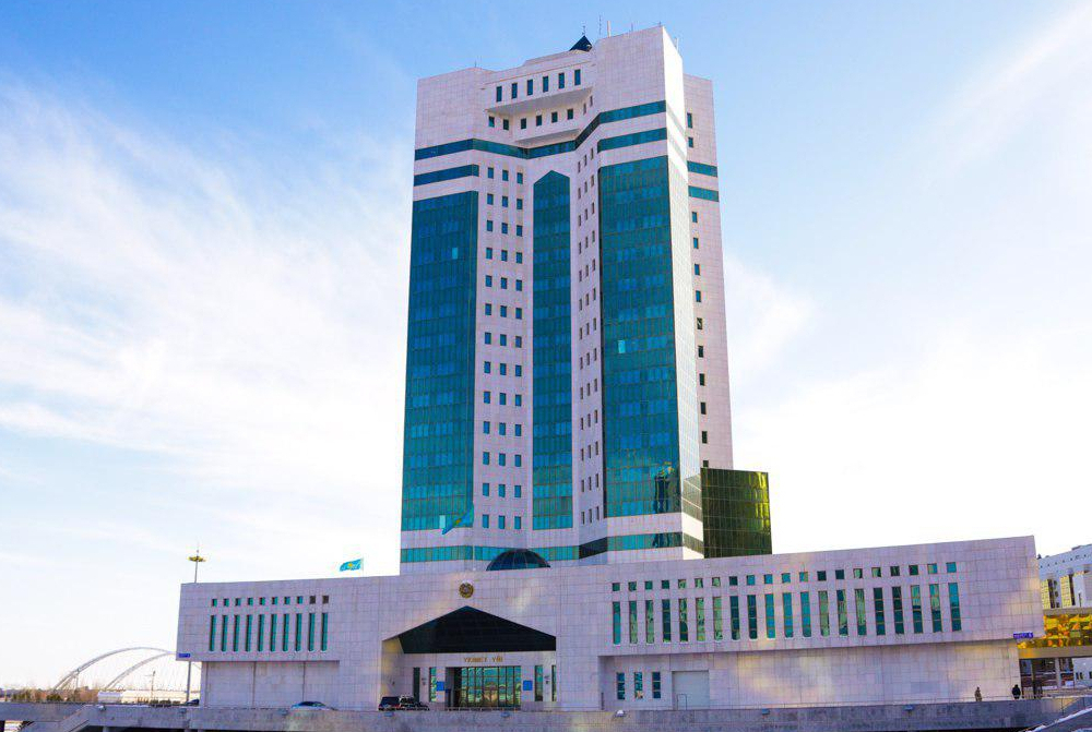 Почти все министры Казахстана сохранили свои посты
