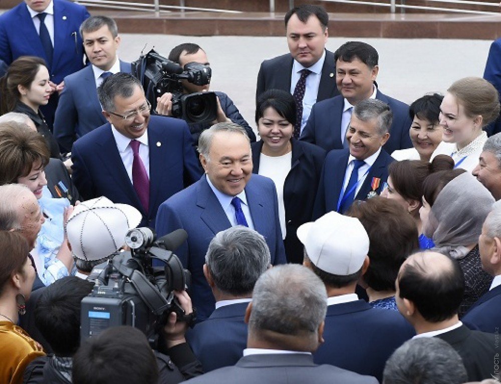 Назарбаев отметил проблемы Южно-Казахстанской области 