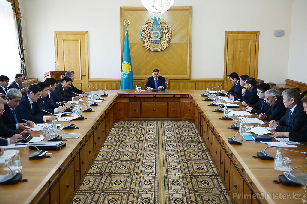 Социально-экономическое развитие города  обсудили члены Кабмина в Алматы 