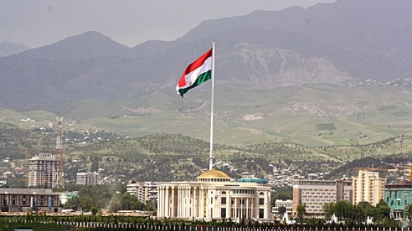 Присоединение Таджикистана к Таможенному cоюзу и ЕЭП положительно скажется на экономике республики, считают в ЕАБР  
