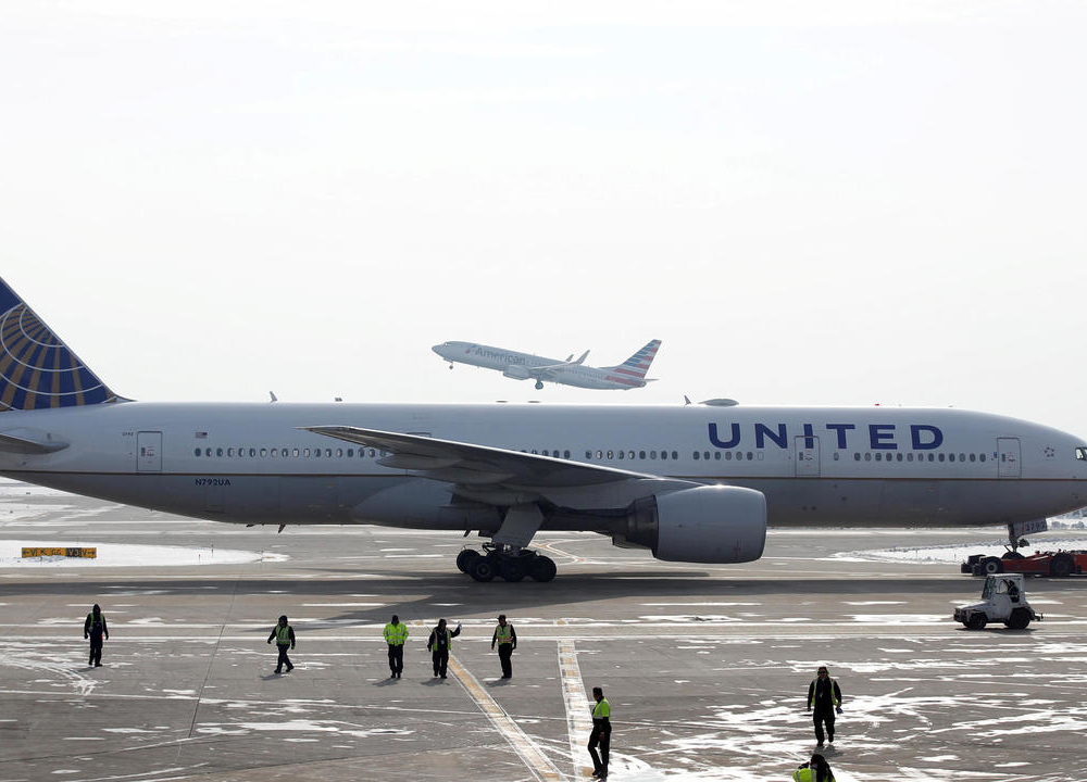 Boeing рекомендовал приостановить полеты некоторых самолетов модели 777 
