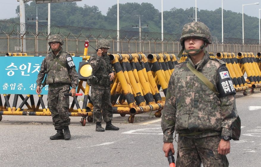 Южная Корея разместила артиллерию на границе с КНДР
